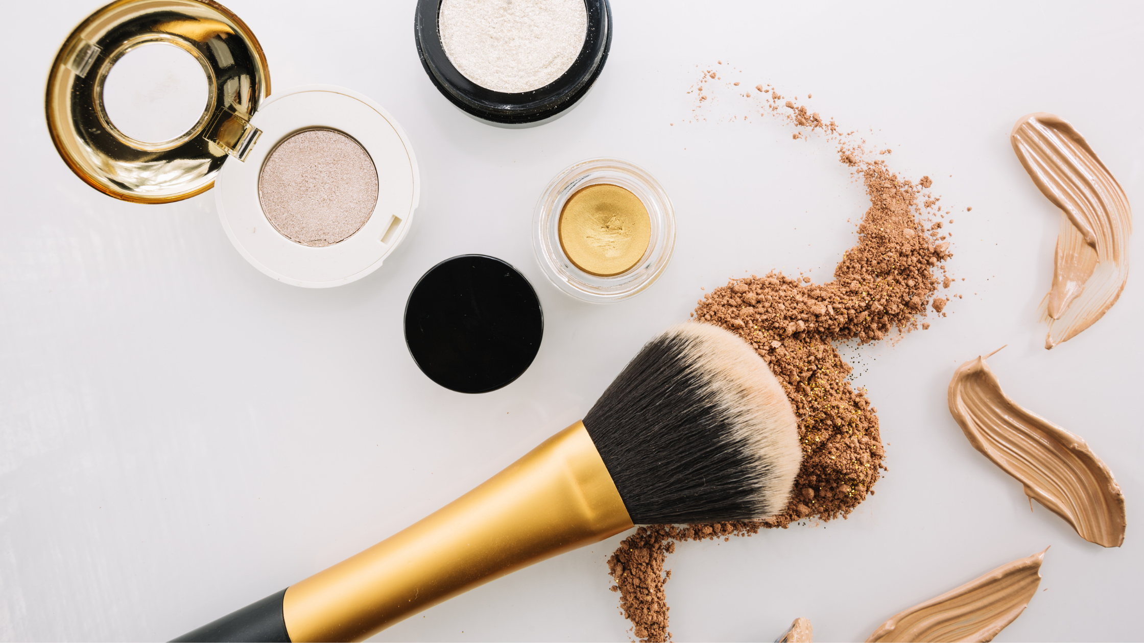 Health Risks Of Dirty Makeup Brushes